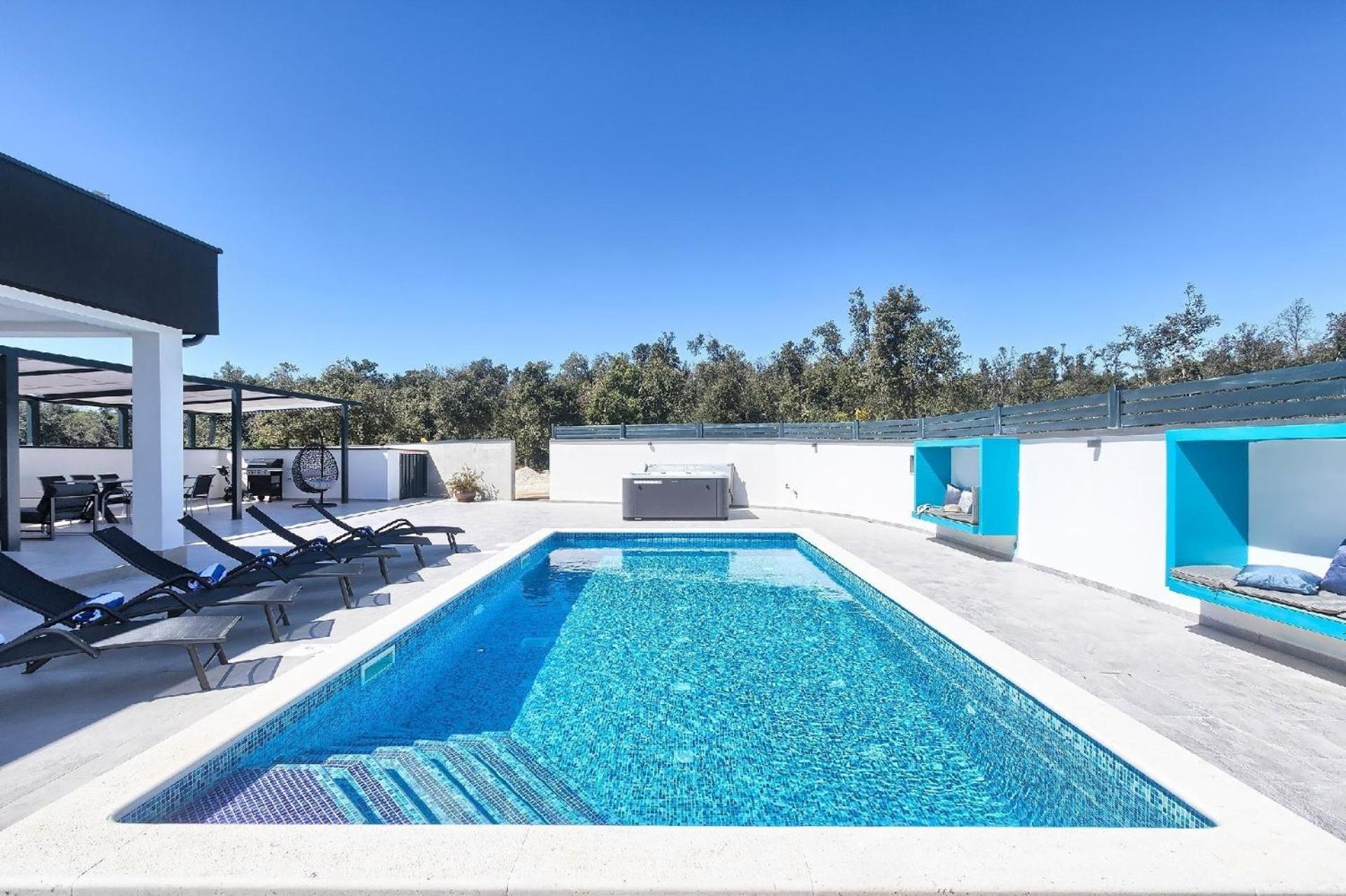 Mit Privatpool Fuer 5 Personen Ca 100 Qm In Pula, Istrien Istrische Riviera *